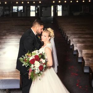 Meet your Posher, Caitlin